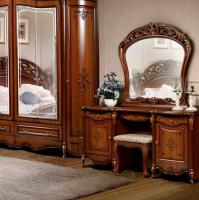 Стол туалетный