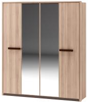 Шкаф четырехдверный